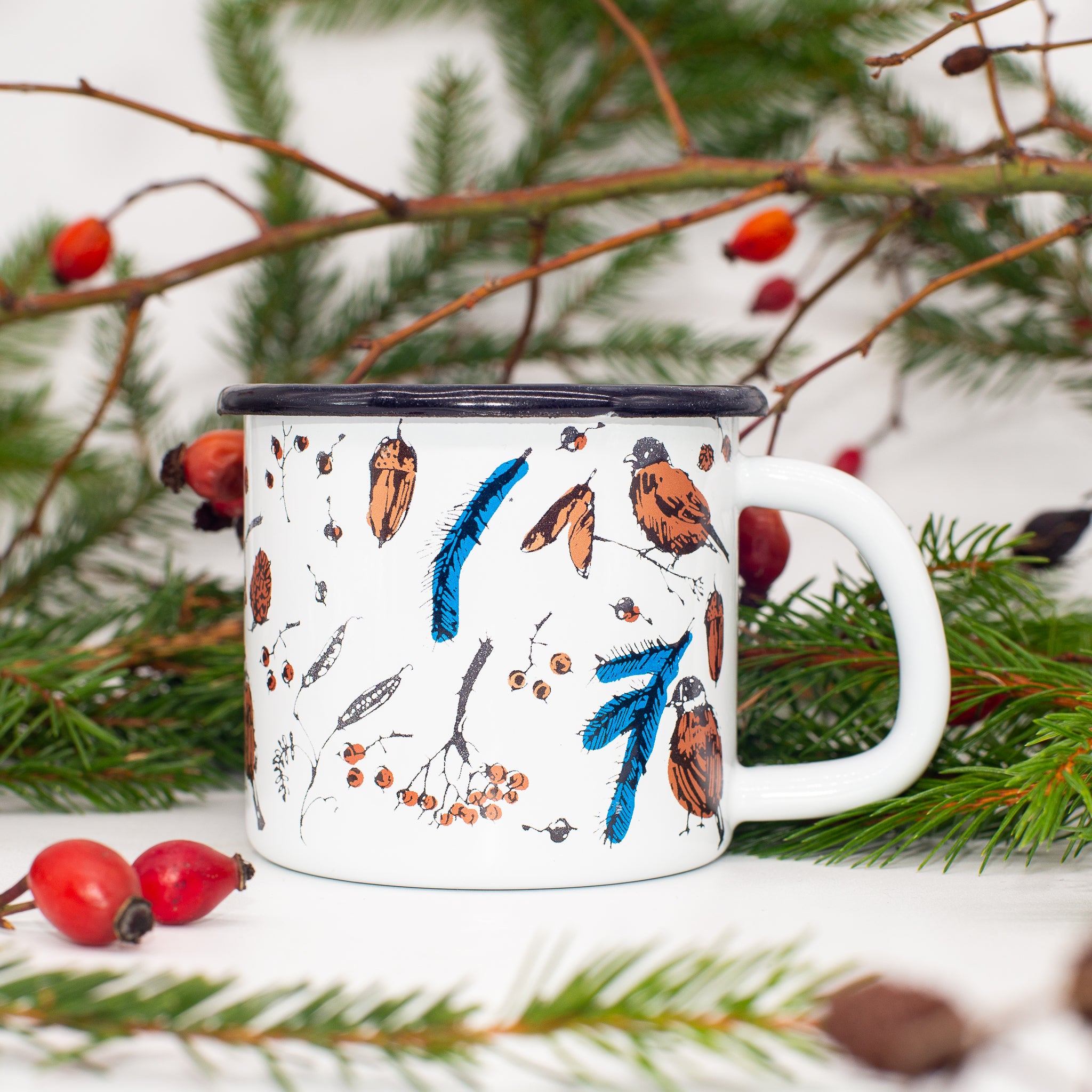 Cană emailată  - Povești de Iarnă printre Ramuri