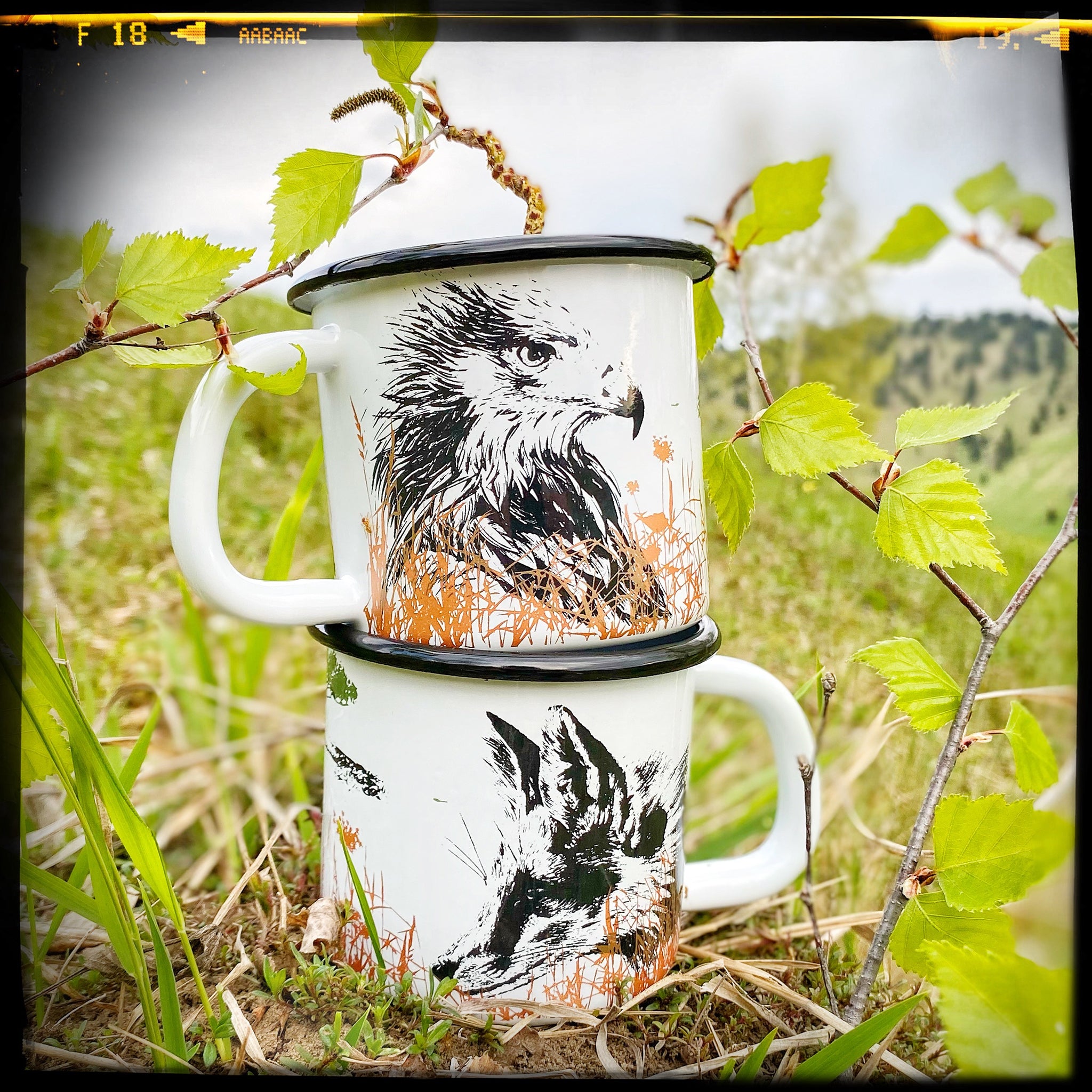 Cană emailată - Vulpele, Șoarecarul și Șoarecele pitic